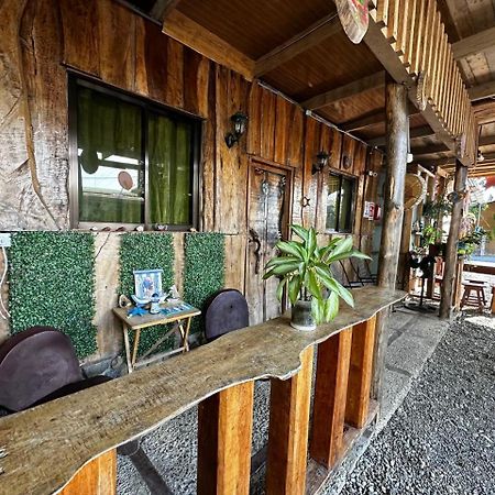 Hostel Rustico Marabi Tárcoles Exteriér fotografie